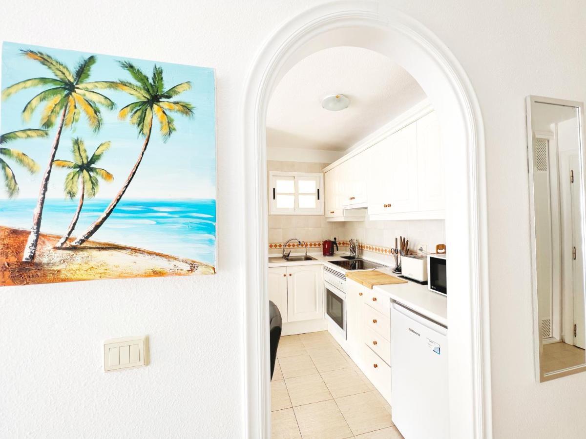 !!! Relaxing View, The Heights Apartment With Terrace And Heated Pools, Los Cristianos Los Cristianos  Exterior photo